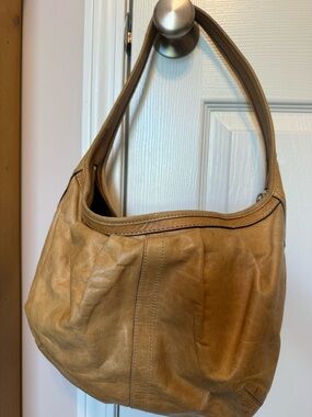Coach Tan Leather Hobo Shoulder Bag